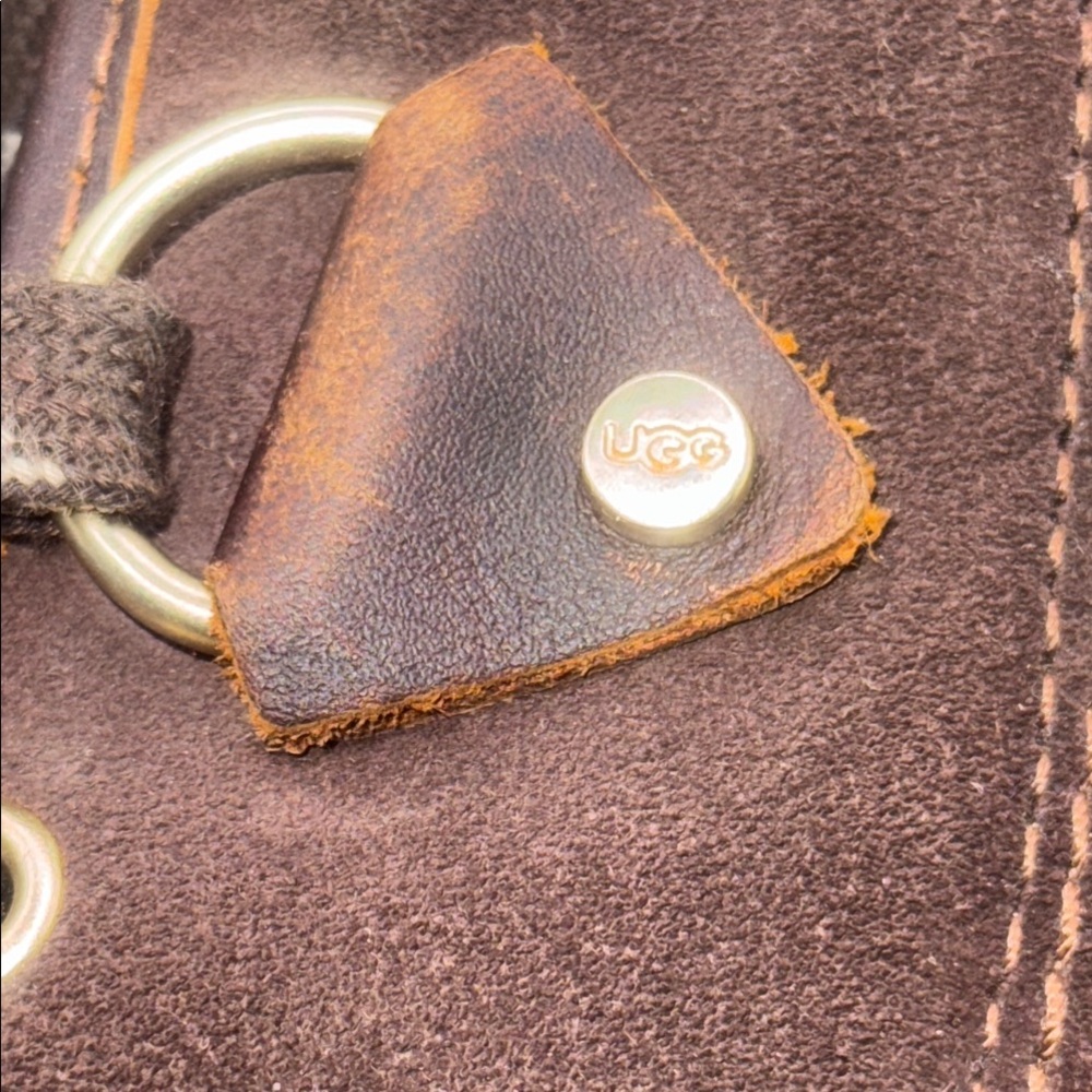 UGG Kids Brown Boots Pre Owned In Good Condition - Picture 7 of 9